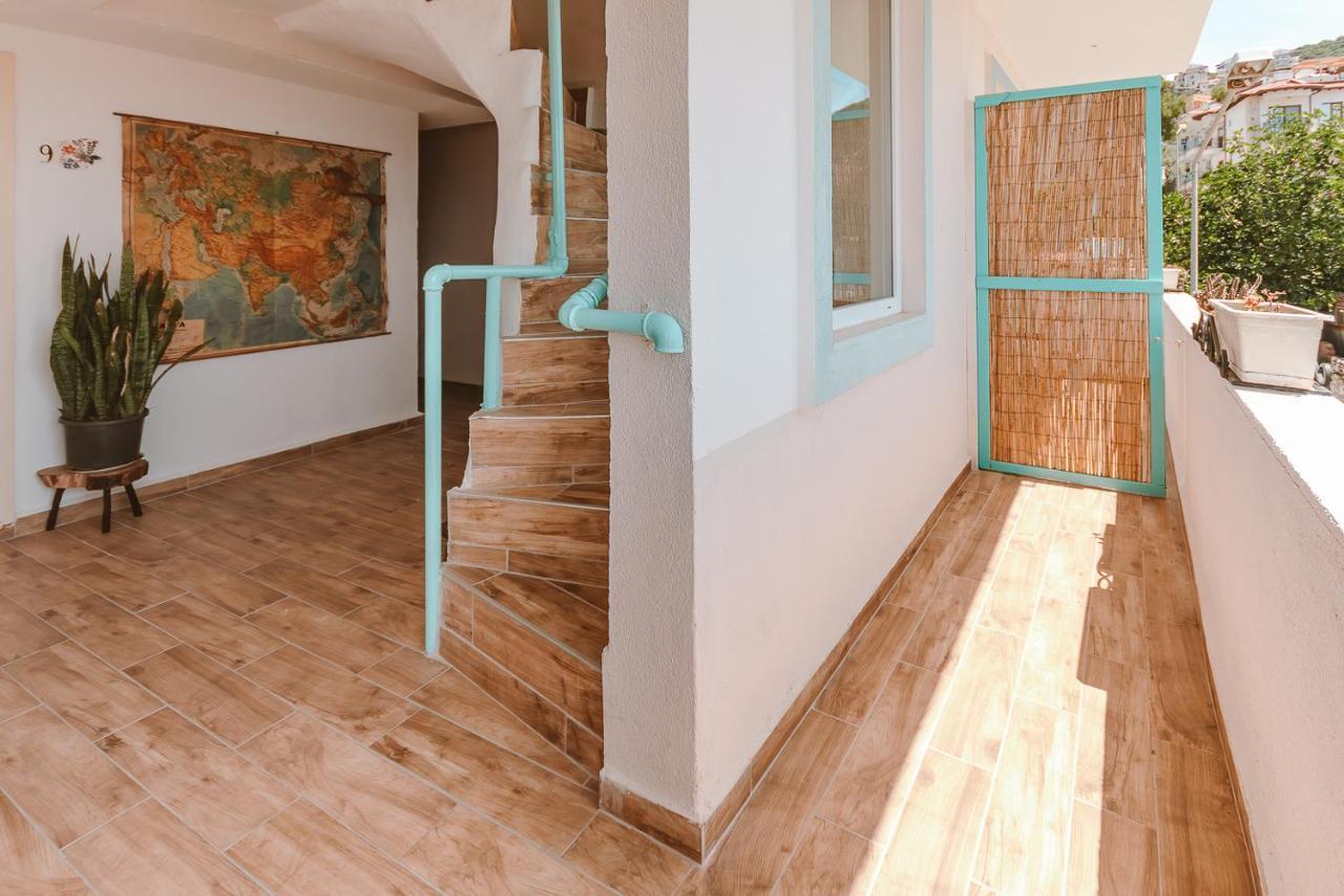 Kuytu Terrace Bed And Breakfast カシュ エクステリア 写真