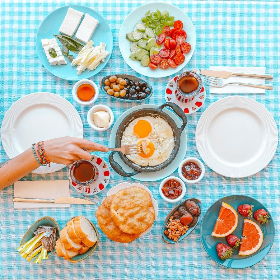 Kuytu Terrace Bed And Breakfast カシュ エクステリア 写真