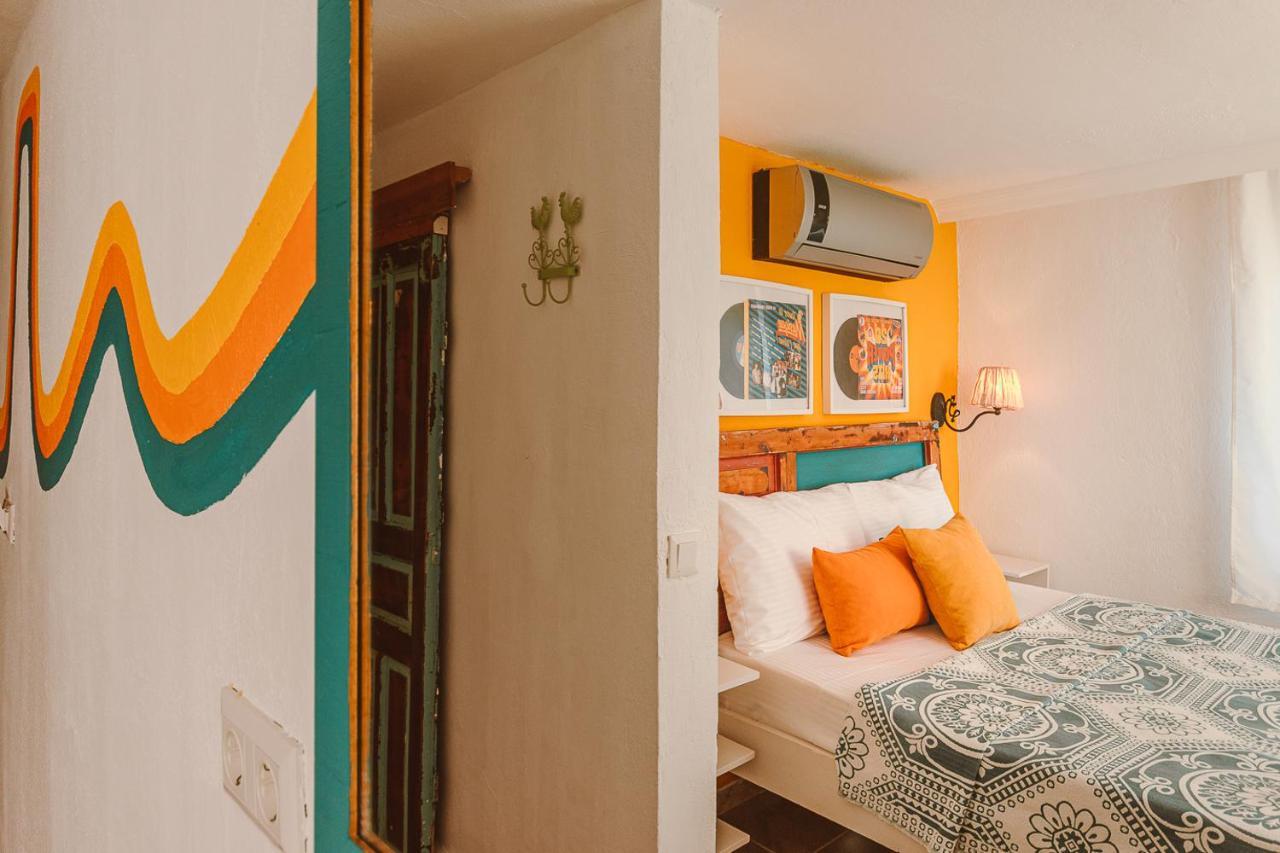 Kuytu Terrace Bed And Breakfast カシュ エクステリア 写真