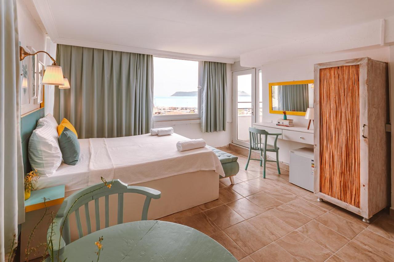 Kuytu Terrace Bed And Breakfast カシュ エクステリア 写真