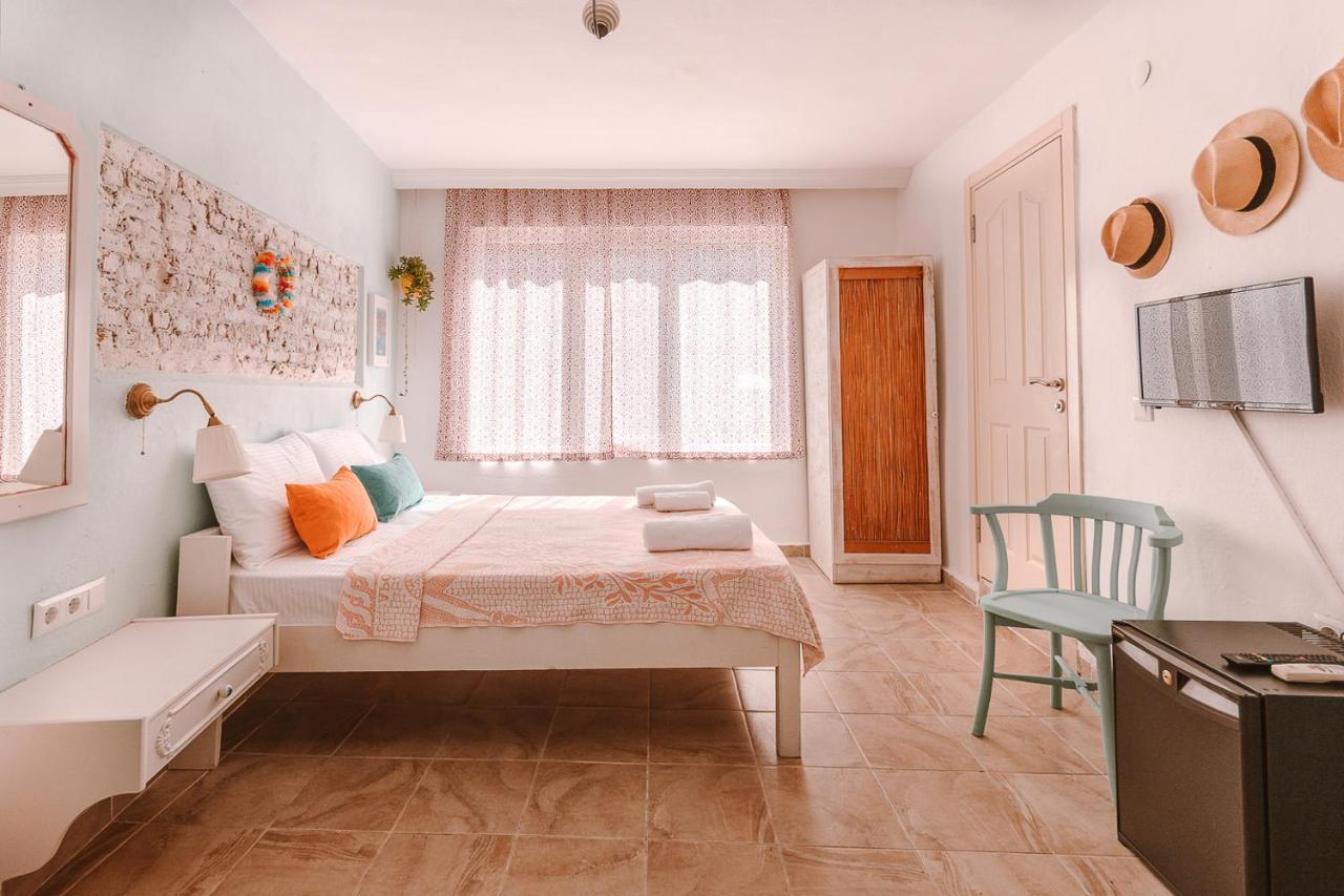 Kuytu Terrace Bed And Breakfast カシュ エクステリア 写真